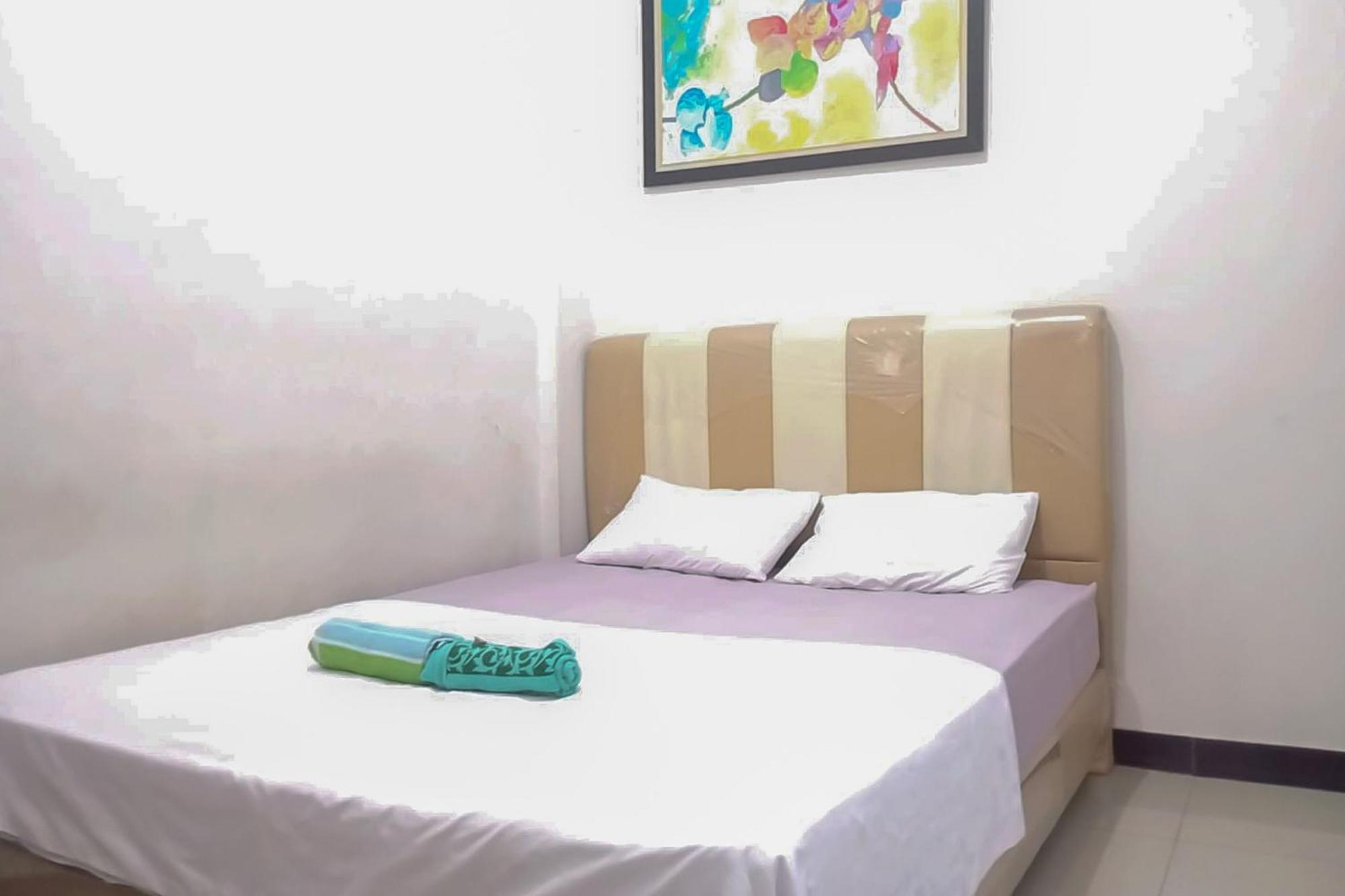 Waringin Guest House Tegal Mitra Reddoorz Exterior photo